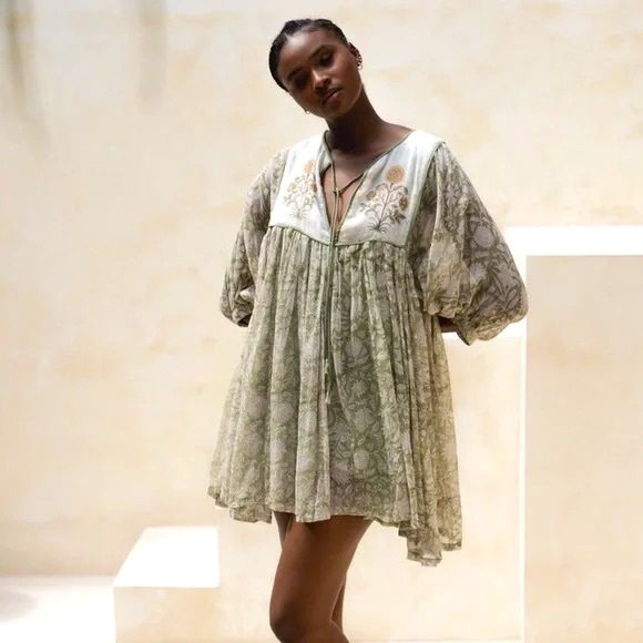 Daughters of India Green Floral Mini Dress - Picture 1 of 7